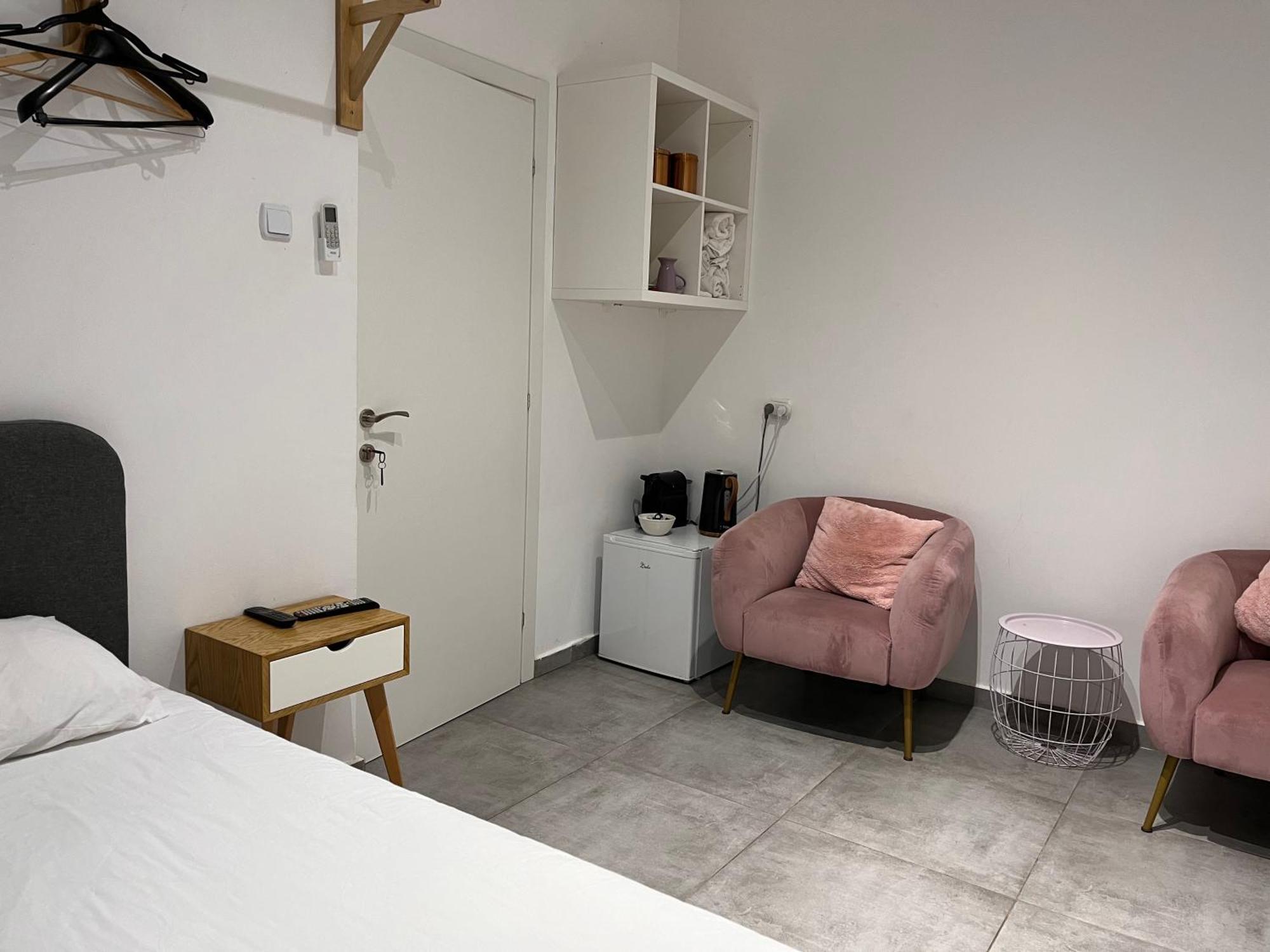 Yona 8 Bed and Breakfast Tel Aviv Exteriör bild